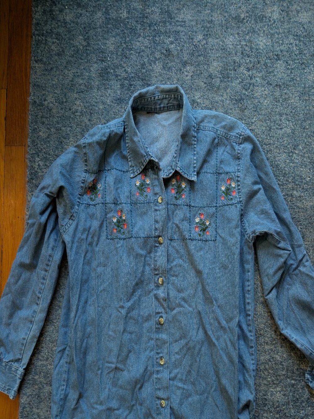 Vintage 90s Y2K Cottagecore Embroidered Denim Shirt Women's Large Floral Yoke